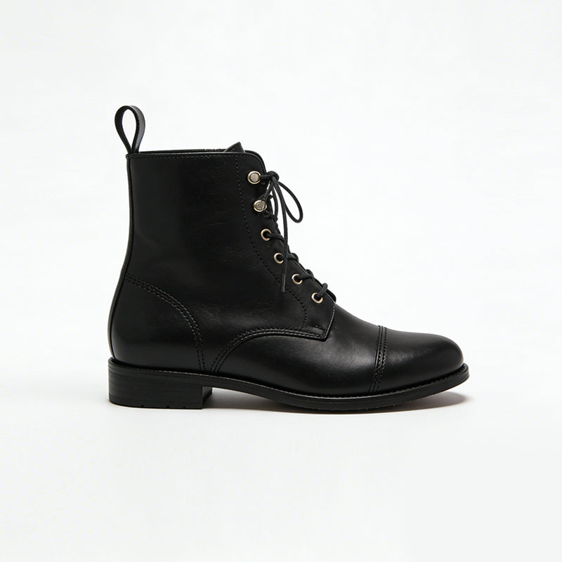 Cool And Simple Lace Up Women's Ankle Boots
