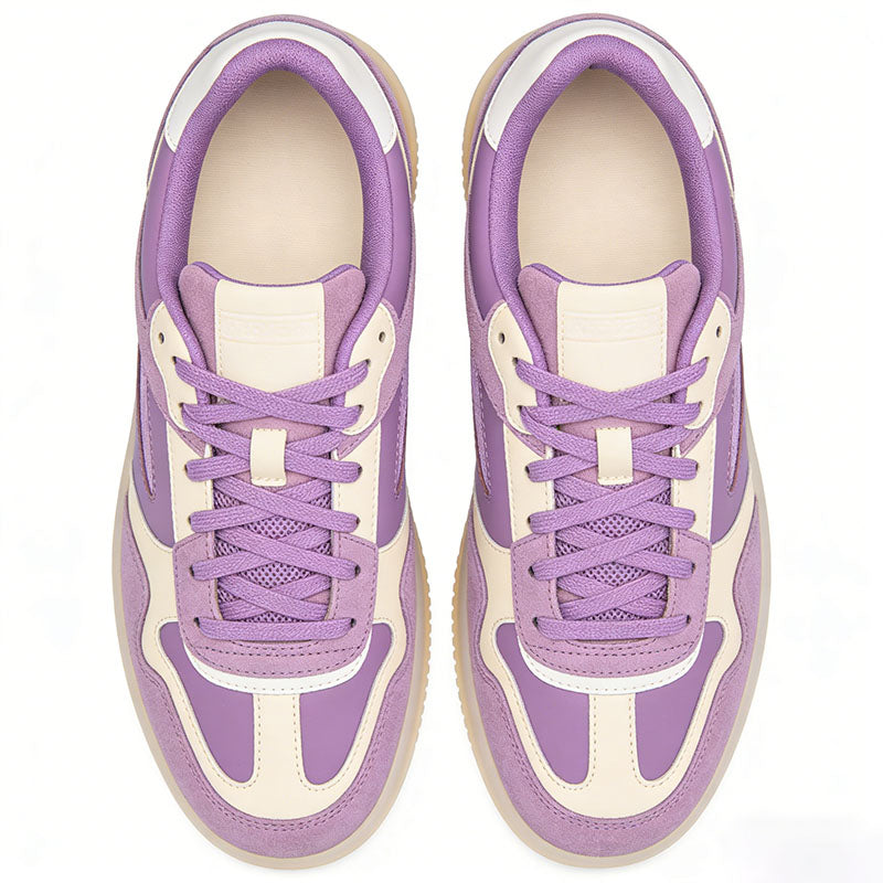 Simple and Comfortable Women's Lifestyle Sneakers