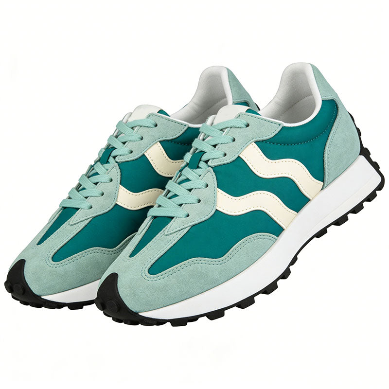 Breathable and Simple Women's Runners