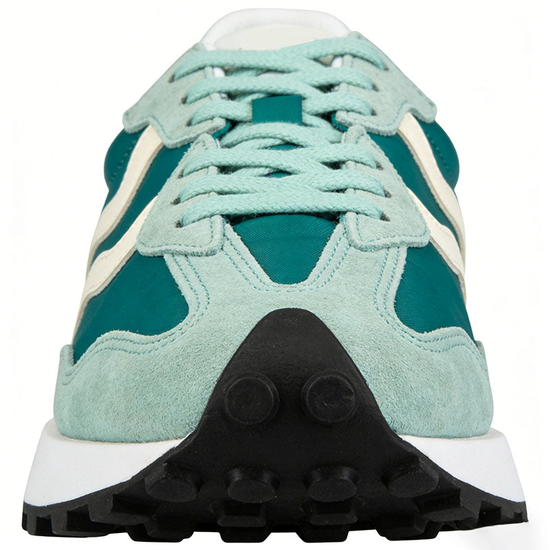Breathable and Simple Women's Runners