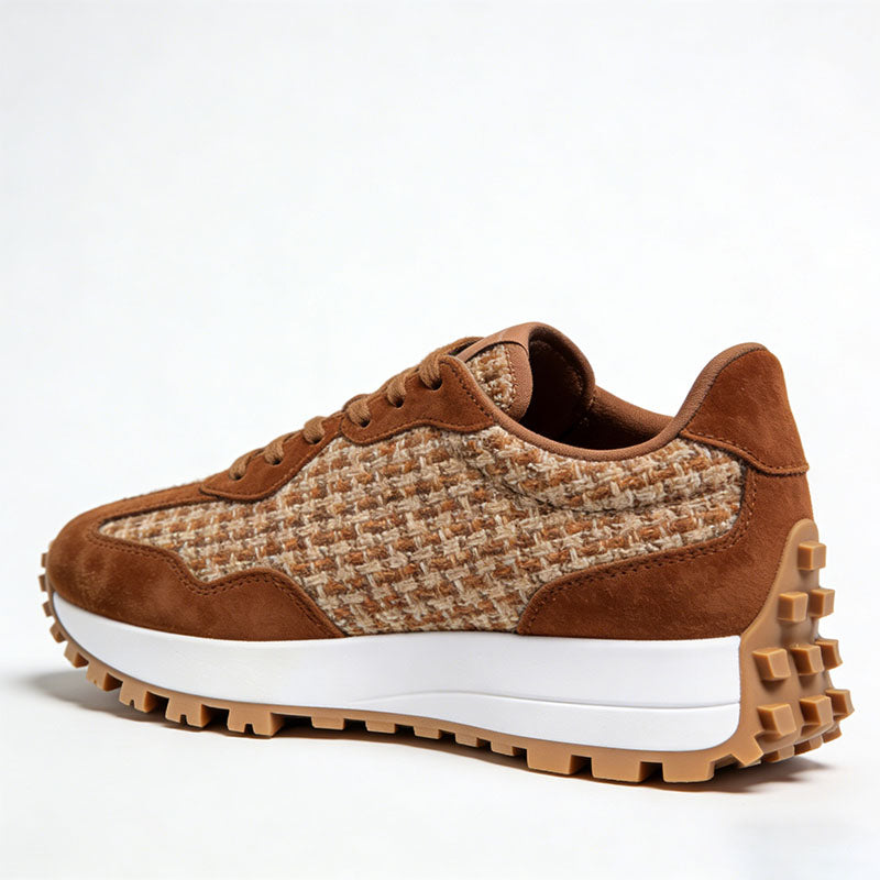Simple and Comfortable Women's Runners