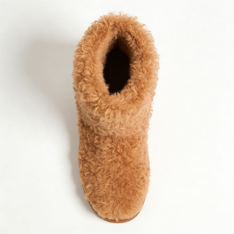 Soft and Plush Short Women's Snow Boots